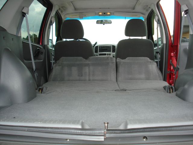 Ford Escape 2003 photo 2