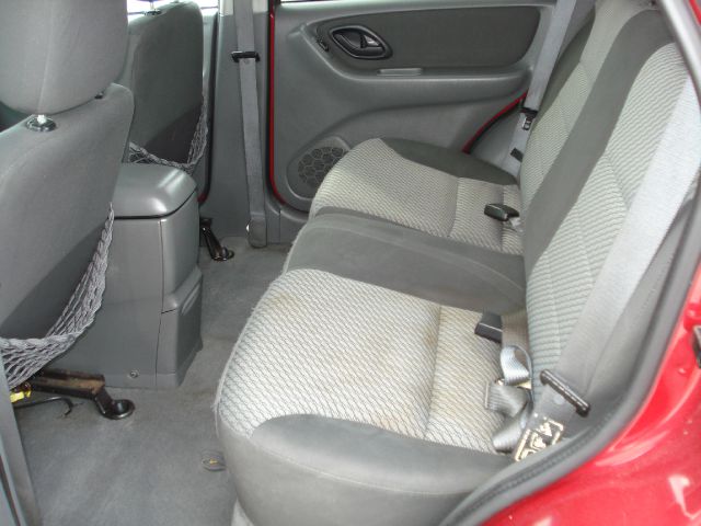 Ford Escape 2003 photo 3