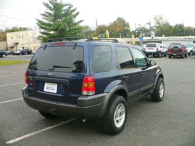 Ford Escape 2003 photo 3