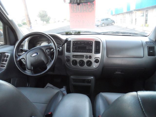 Ford Escape 2003 photo 6