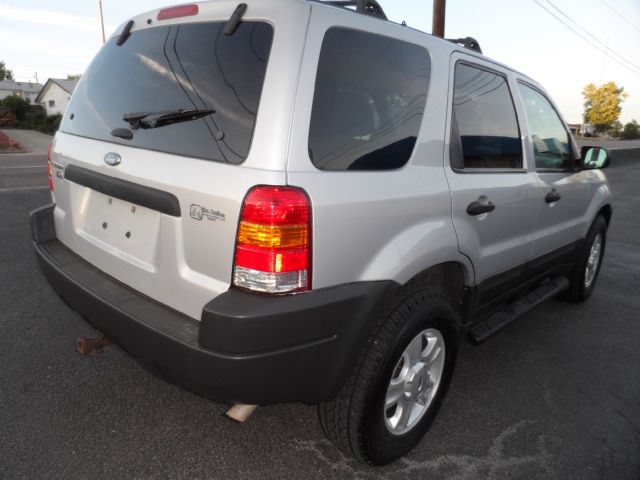 Ford Escape 2003 photo 9