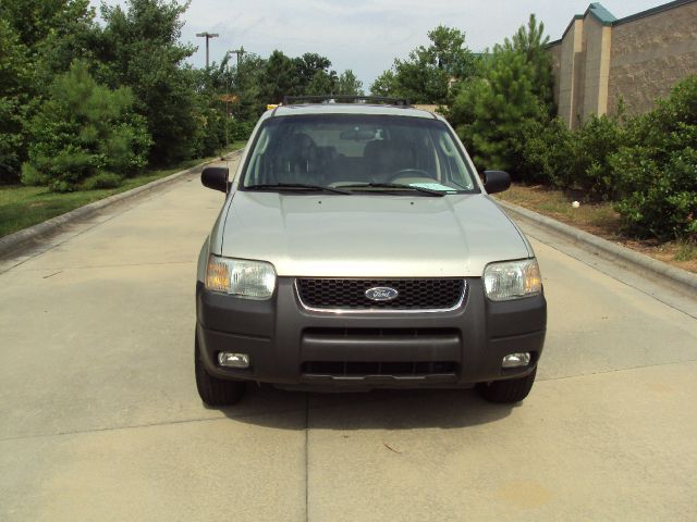 Ford Escape 2003 photo 1