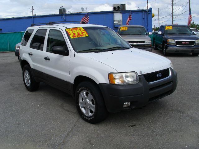 Ford Escape 2003 photo 3