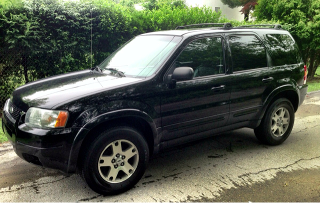 Ford Escape 2003 photo 1