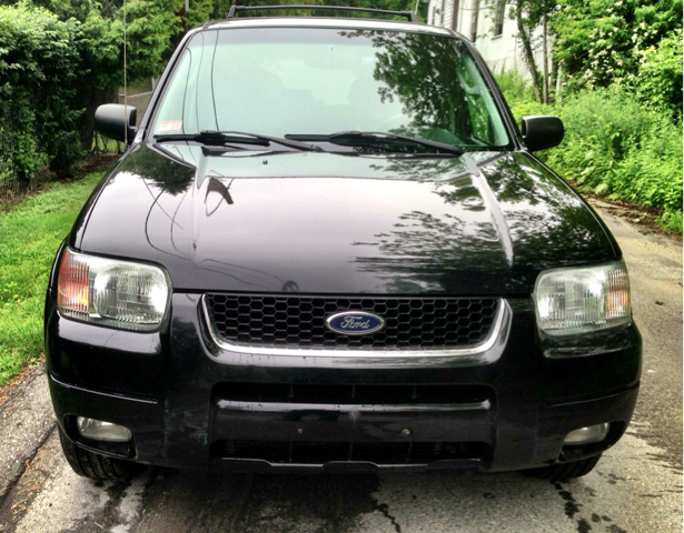 Ford Escape 2003 photo 2