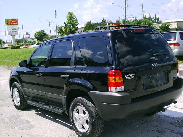 Ford Escape 2003 photo 1