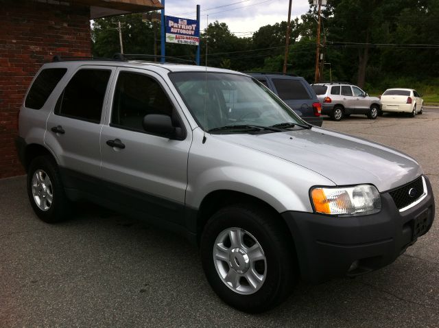 Ford Escape 2003 photo 3