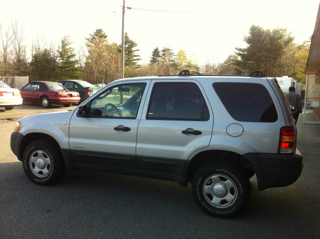 Ford Escape 2003 photo 3