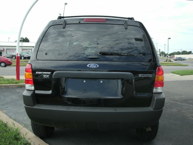 Ford Escape 2003 photo 2