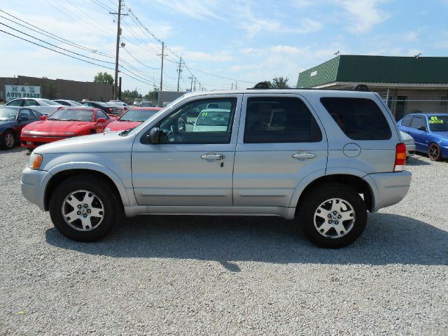 Ford Escape 2003 photo 2