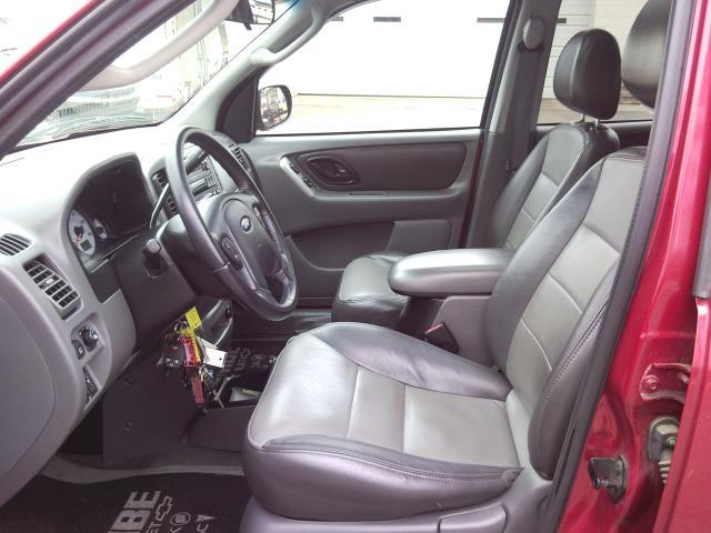 Ford Escape 2003 photo 4