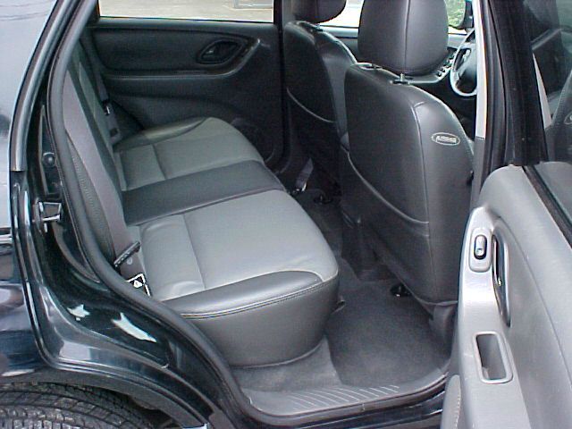 Ford Escape 2003 photo 2