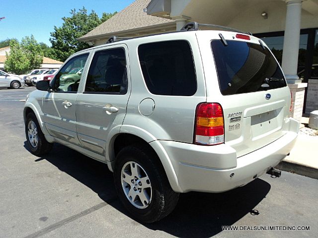 Ford Escape 2003 photo 16