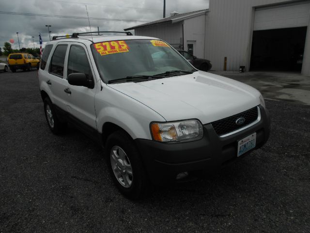 Ford Escape 2003 photo 1