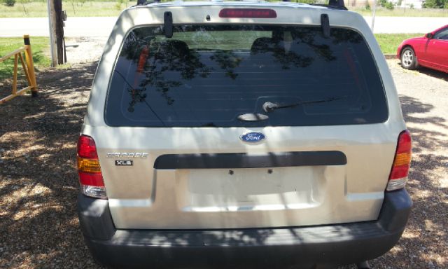 Ford Escape 2003 photo 2