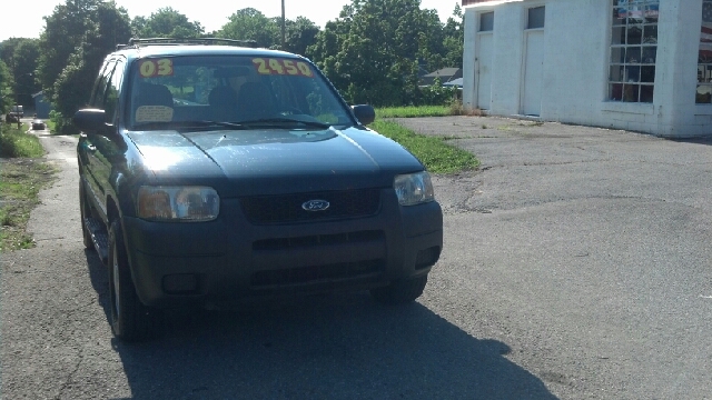 Ford Escape 2003 photo 1