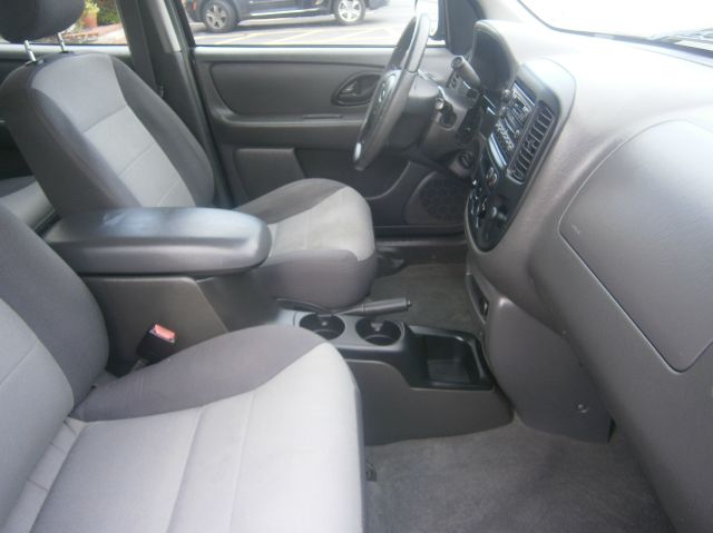 Ford Escape 2003 photo 4