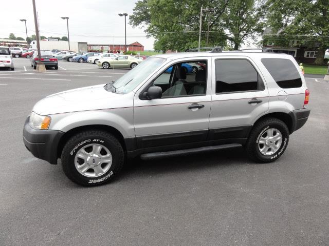 Ford Escape 2003 photo 2