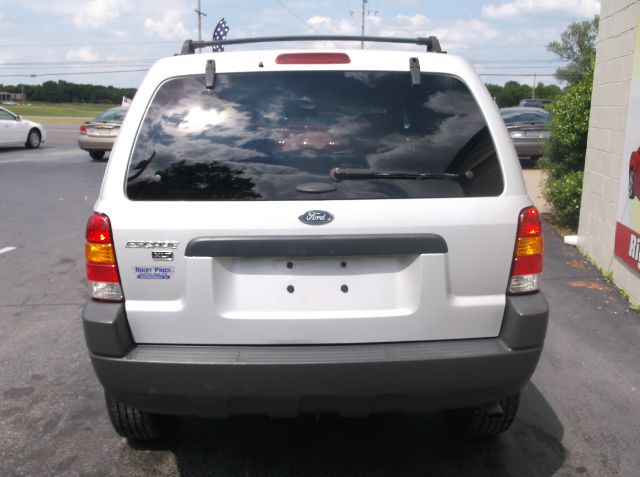 Ford Escape 2003 photo 4