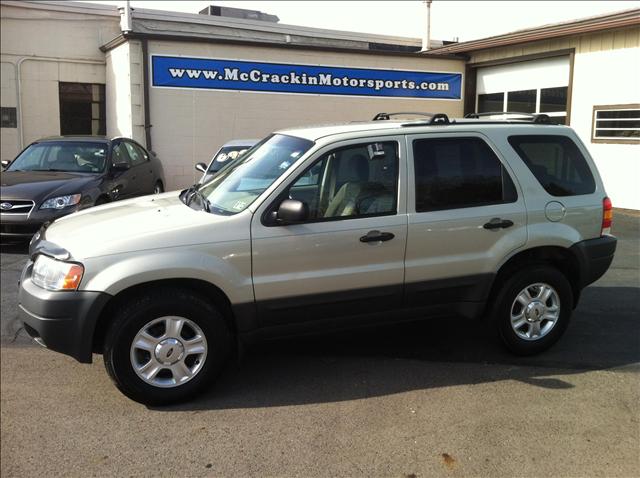 Ford Escape 2003 photo 1