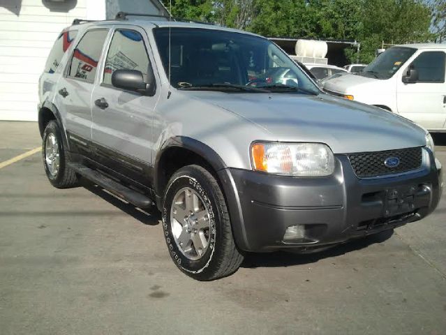 Ford Escape 2003 photo 1