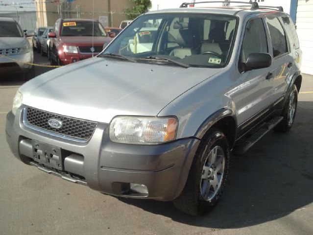 Ford Escape 2003 photo 2