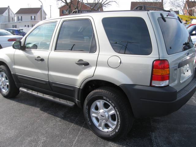 Ford Escape 2004 photo 4