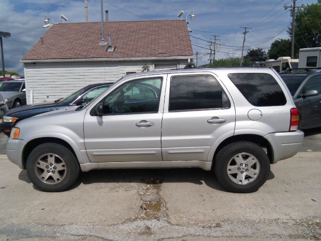 Ford Escape 2004 photo 1