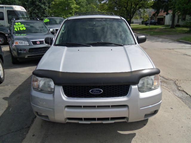 Ford Escape 2004 photo 11