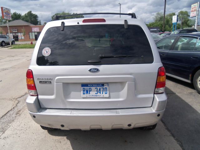 Ford Escape 2004 photo 9