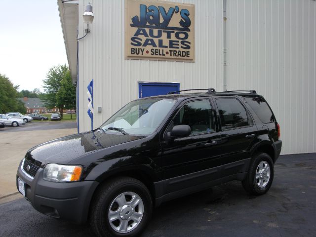 Ford Escape 2004 photo 1