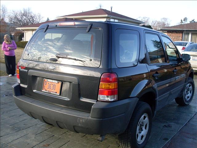 Ford Escape 2004 photo 3