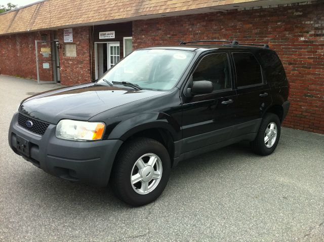 Ford Escape 2004 photo 1