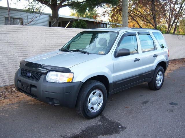 Ford Escape XLS Sport Utility