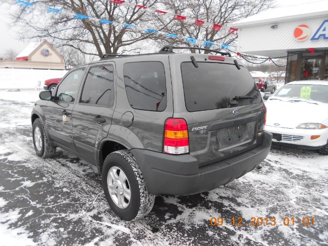 Ford Escape 2004 photo 4