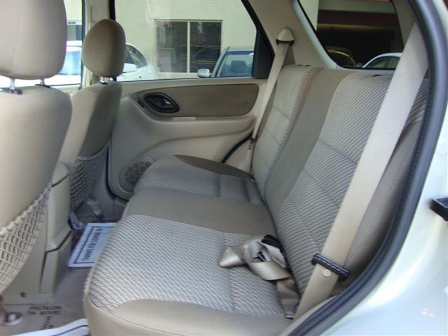 Ford Escape 2004 photo 5