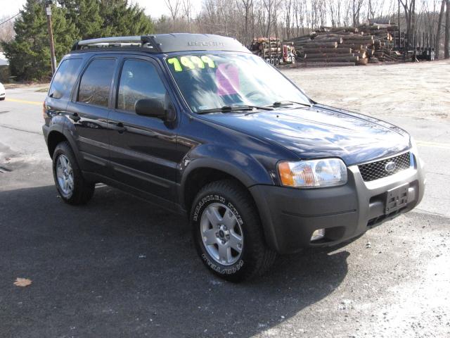 Ford Escape ESi Sport Utility