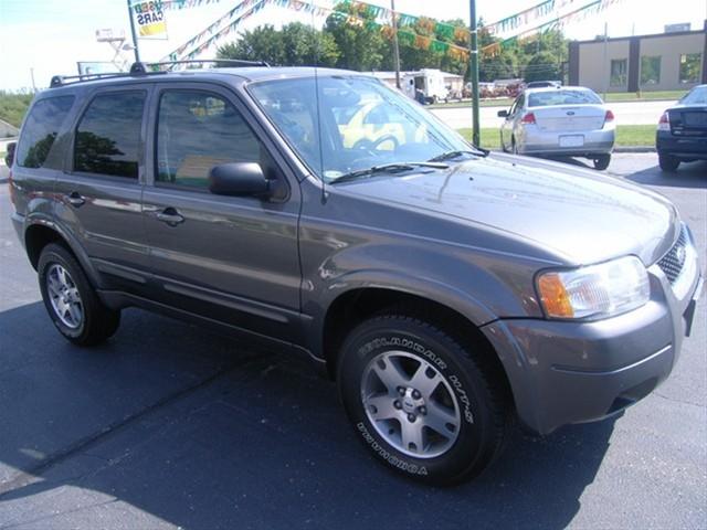 Ford Escape 2004 photo 3