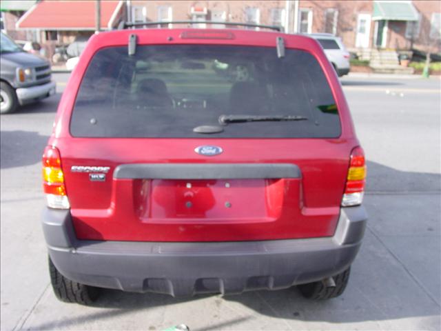 Ford Escape 2004 photo 4