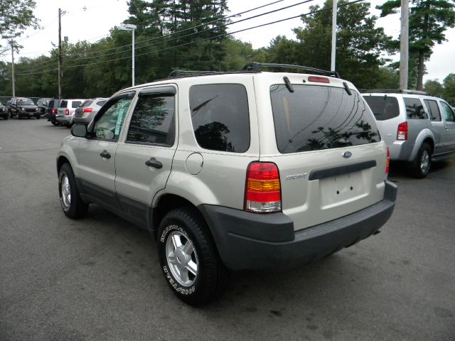 Ford Escape 2004 photo 4