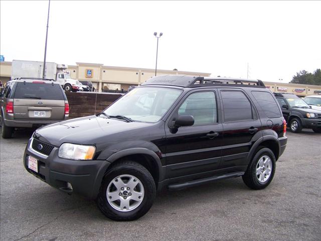 Ford Escape 2004 photo 2