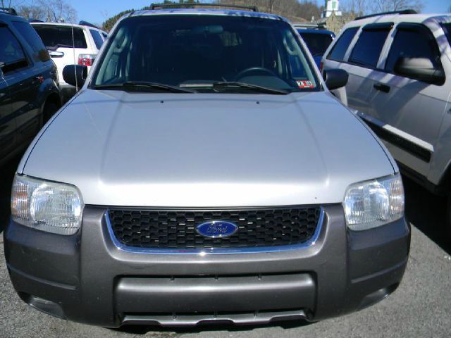 Ford Escape 2004 photo 2