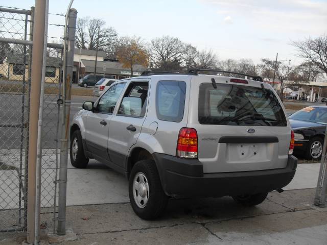 Ford Escape 2004 photo 4