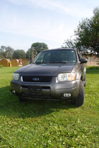 Ford Escape 2004 photo 3