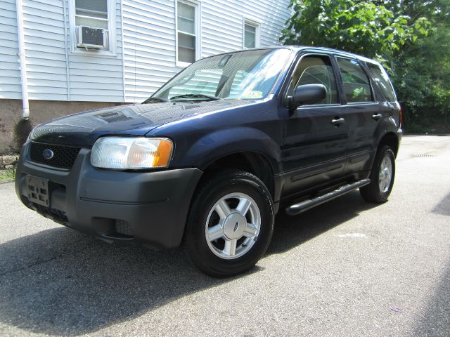 Ford Escape 2004 photo 1