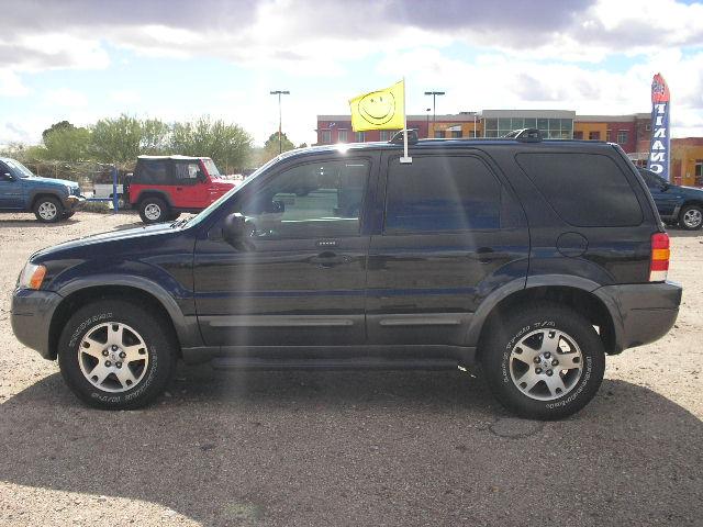 Ford Escape 2004 photo 1