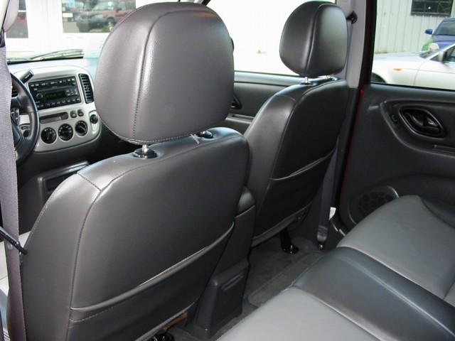 Ford Escape 2004 photo 5