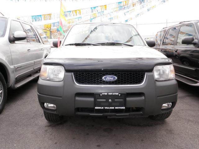 Ford Escape 2004 photo 1