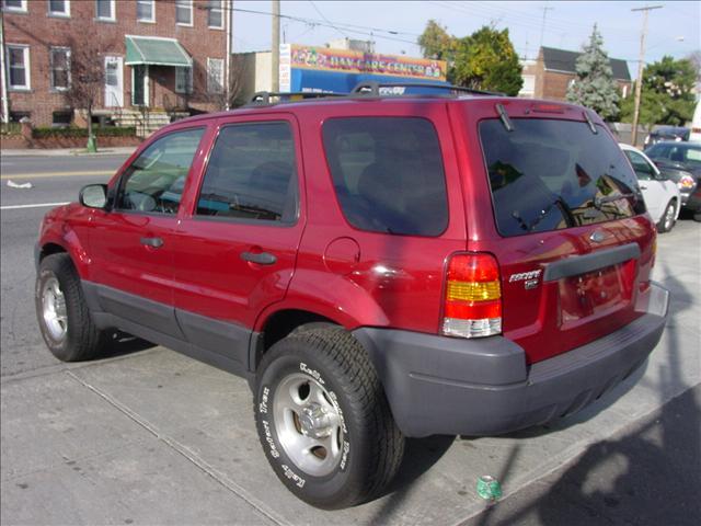 Ford Escape 2004 photo 3