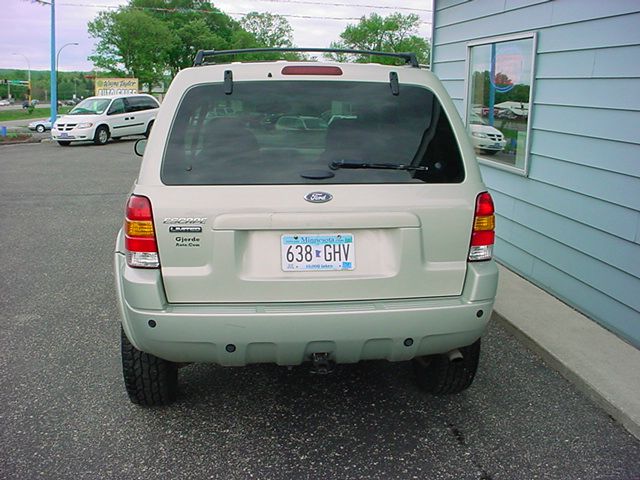 Ford Escape 2004 photo 4